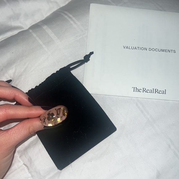 LOUIS VUITTON Pink and Gold Inclusion Dome Ring size 6.5 - Picture 7 of 13